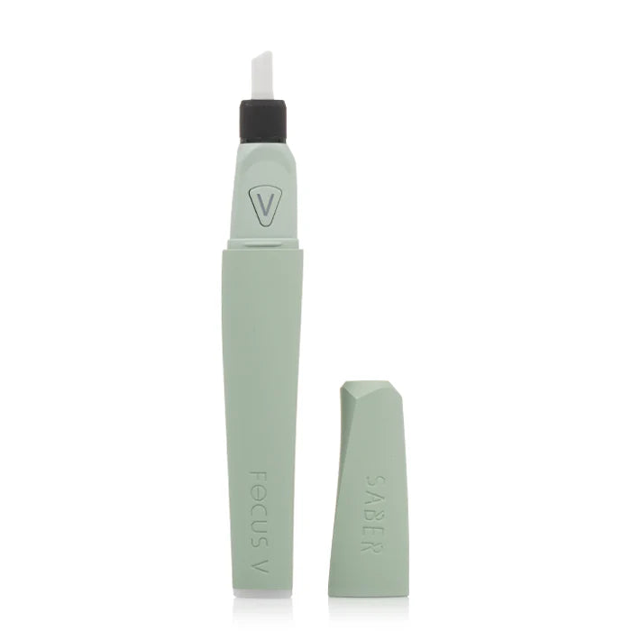 Focus V Saber dab tool highlighting USB-C charging and LED spotlight for detailed visibility.